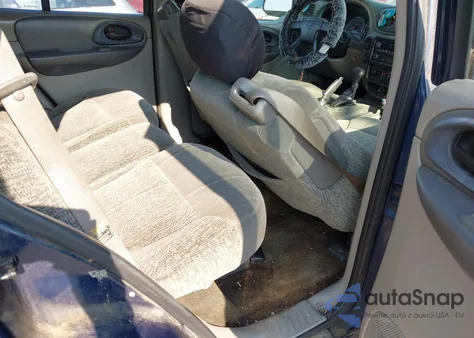 2002 Chevrolet Trailblazer Ls from USA, damaged, VIN 1GNDT13SX22464102